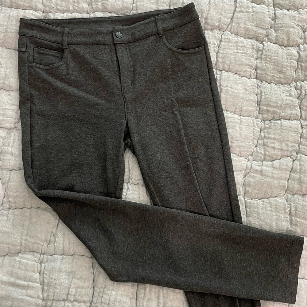 Athleta grey trousers